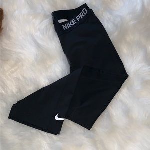 NIKE PRO CROP BOTTOMS